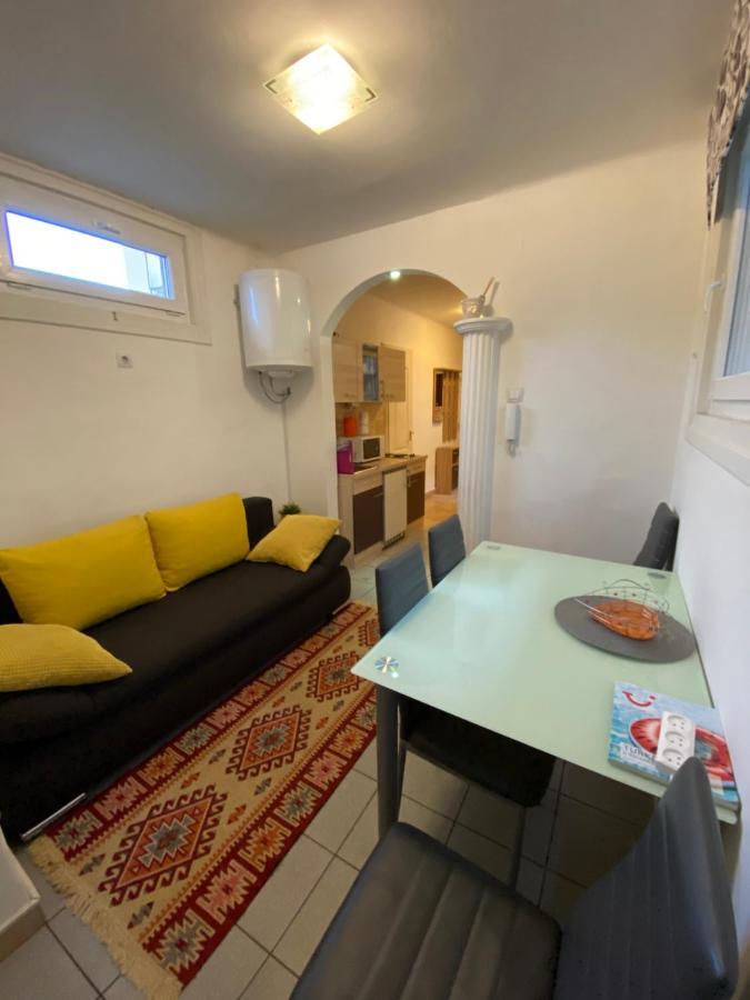 Apartment And Rooms Heart Of The City 부다페스트 외부 사진