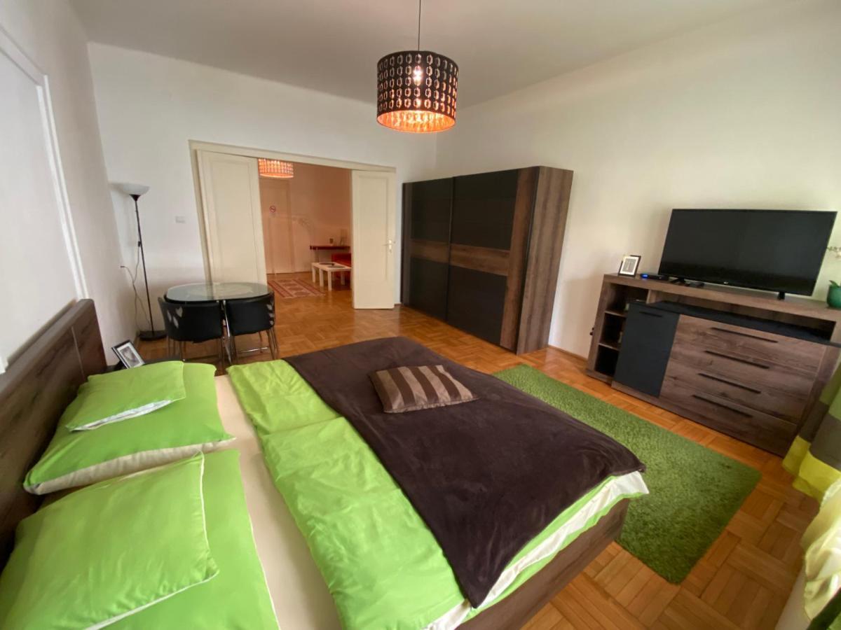 Apartment And Rooms Heart Of The City 부다페스트 외부 사진