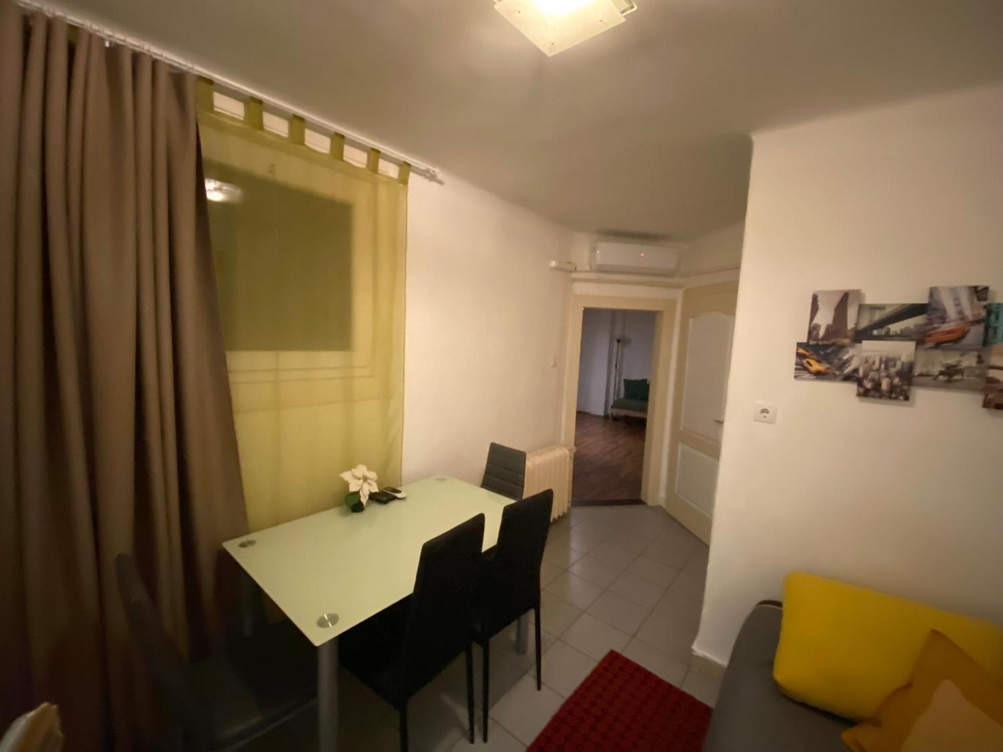 Apartment And Rooms Heart Of The City 부다페스트 외부 사진