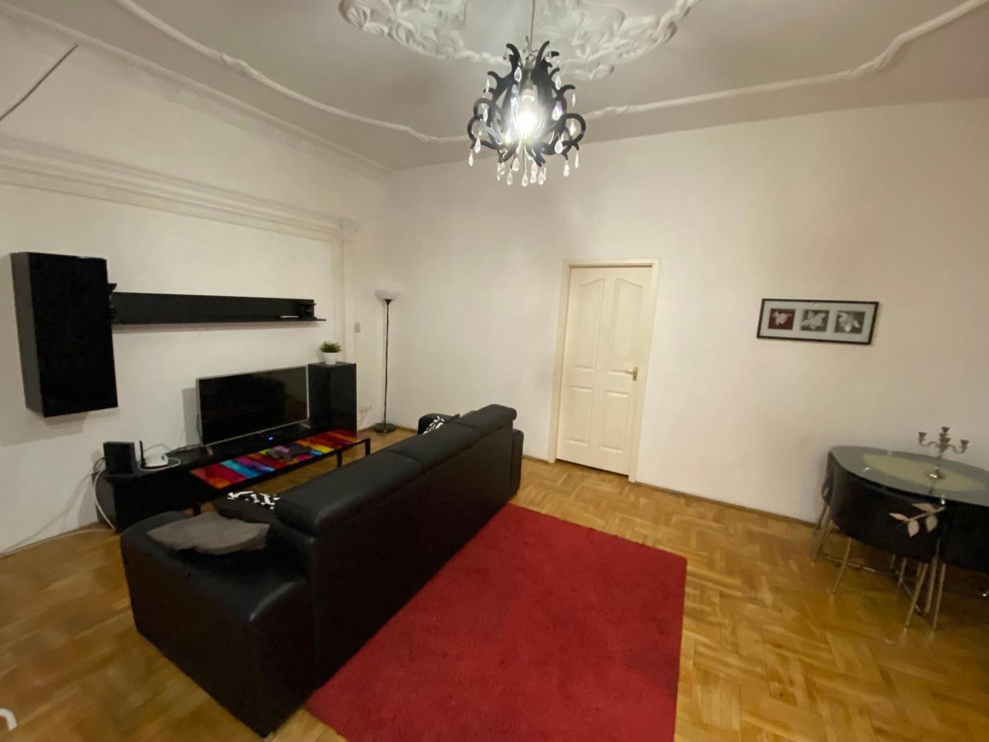 Apartment And Rooms Heart Of The City 부다페스트 외부 사진