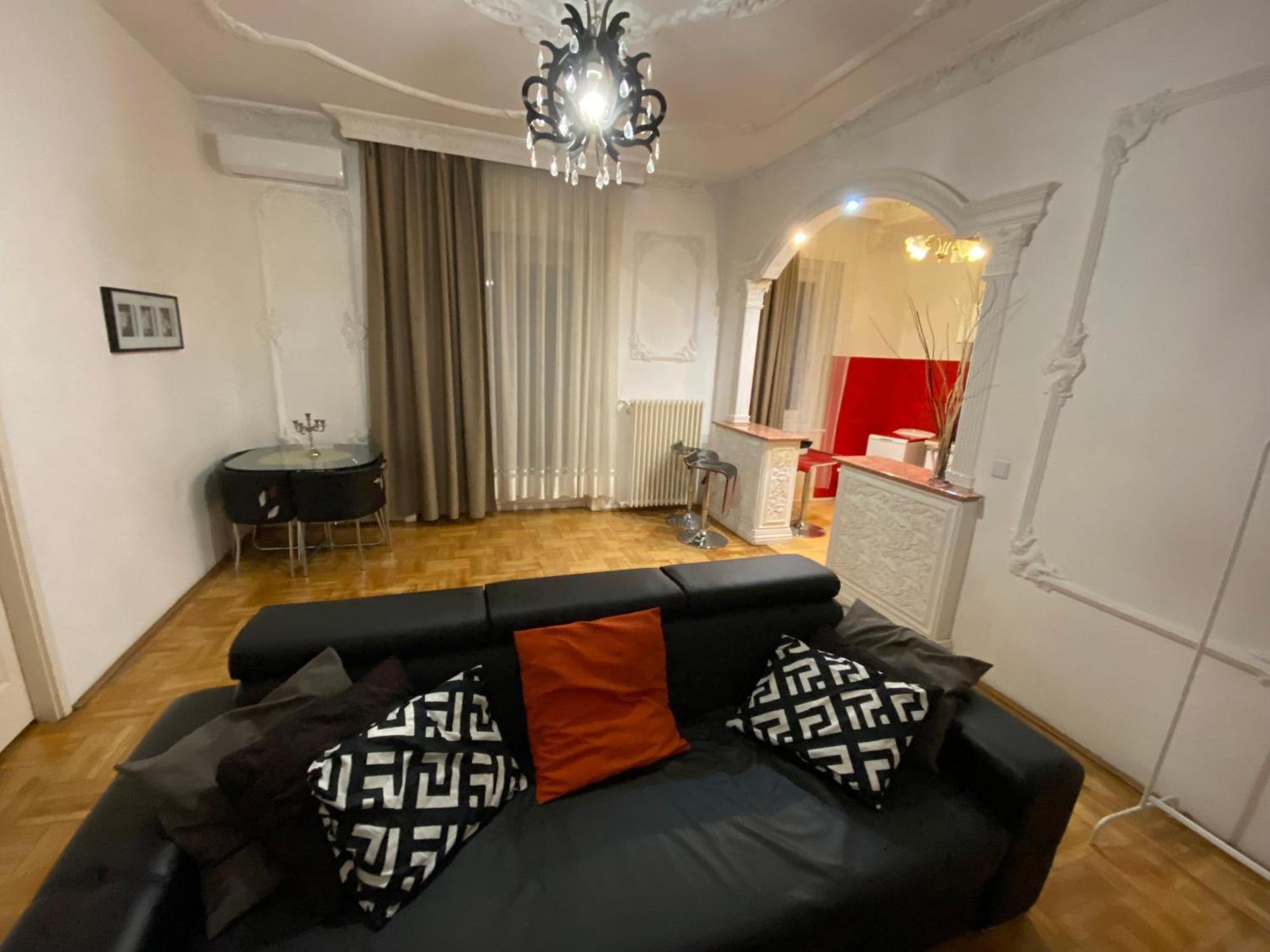Apartment And Rooms Heart Of The City 부다페스트 외부 사진