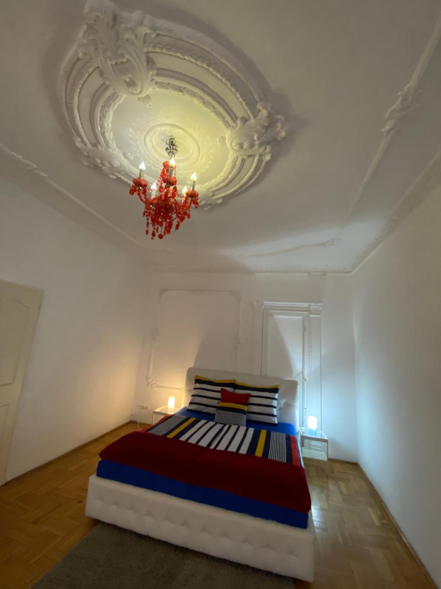 Apartment And Rooms Heart Of The City 부다페스트 외부 사진