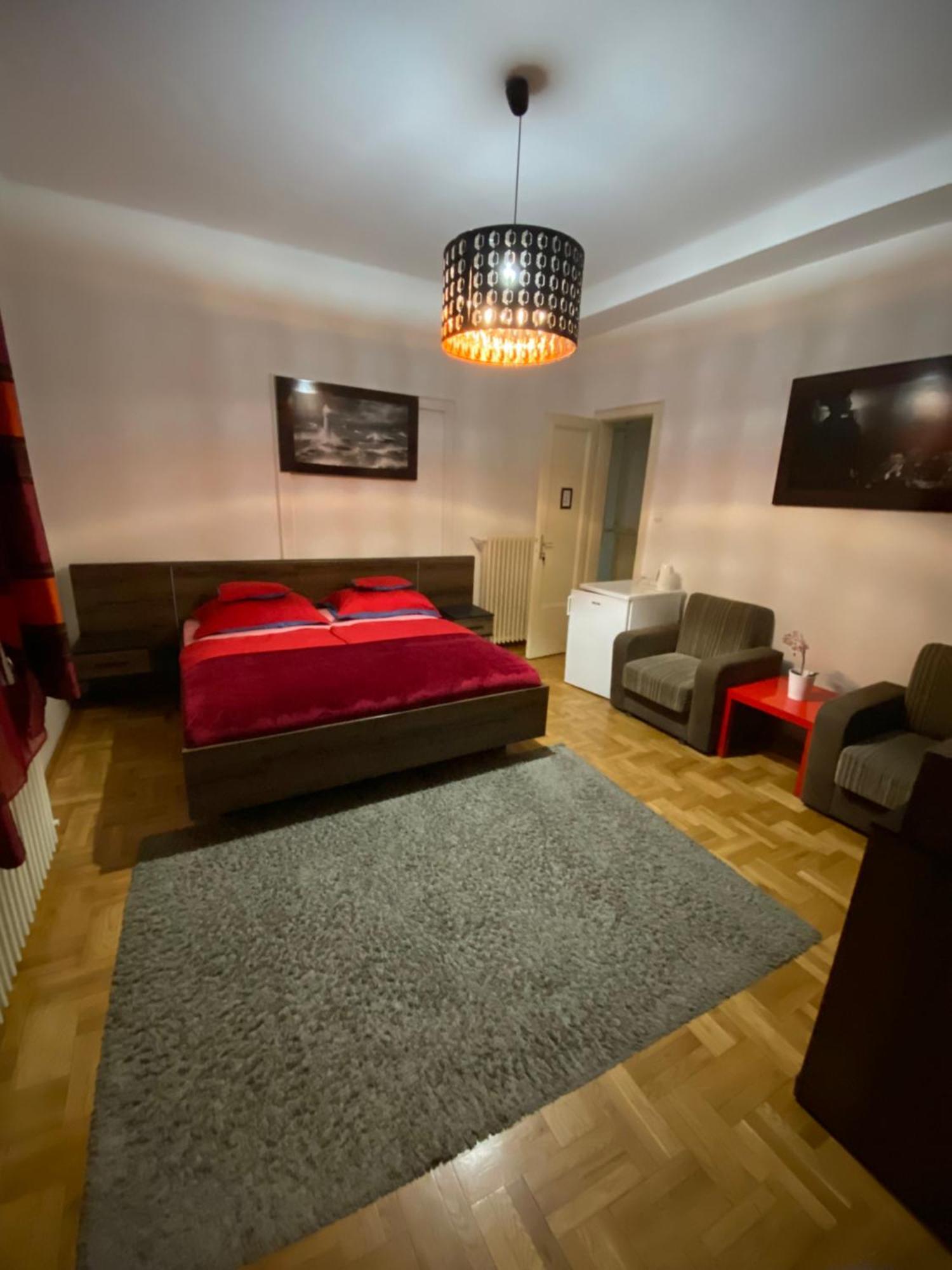 Apartment And Rooms Heart Of The City 부다페스트 외부 사진