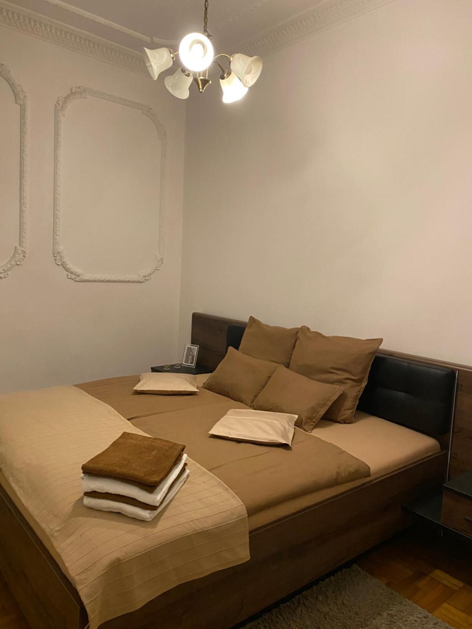 Apartment And Rooms Heart Of The City 부다페스트 외부 사진