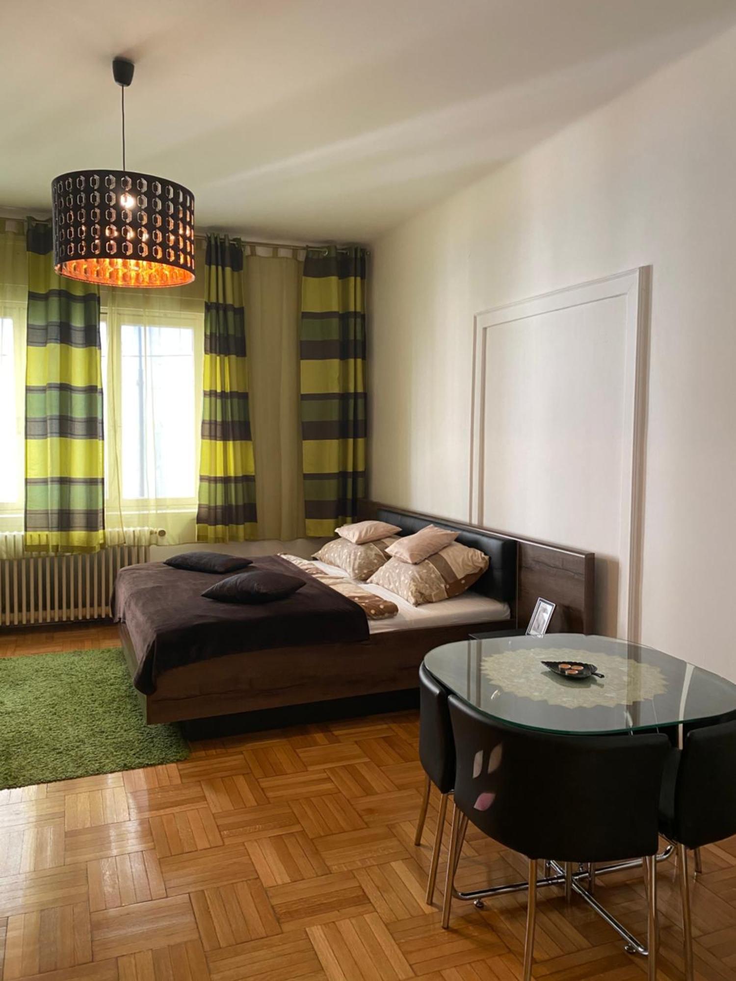 Apartment And Rooms Heart Of The City 부다페스트 외부 사진
