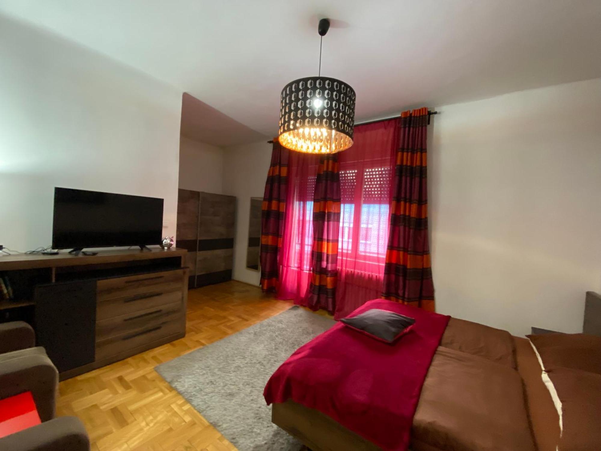 Apartment And Rooms Heart Of The City 부다페스트 외부 사진
